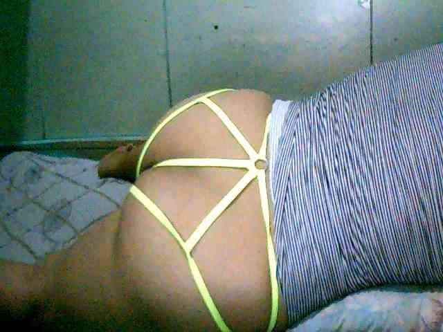 Sizzlinghotpussy webcam