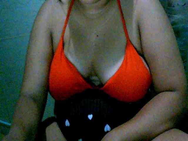 Sizzlinghotpussy webcam