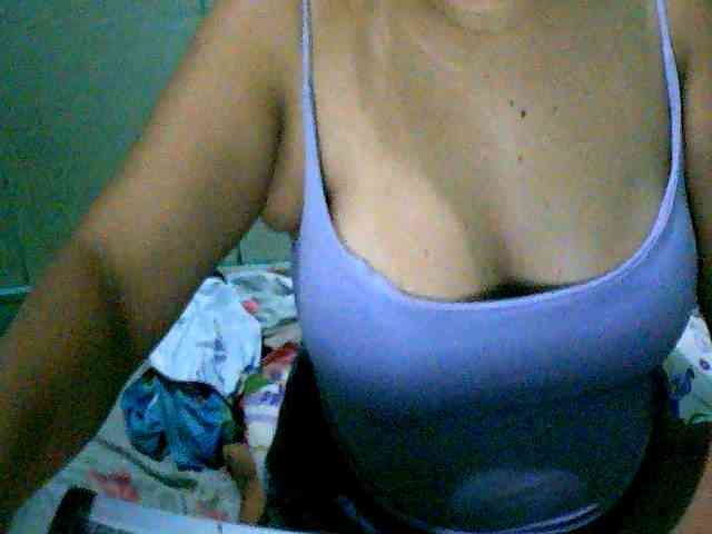 Sizzlinghotpussy webcam