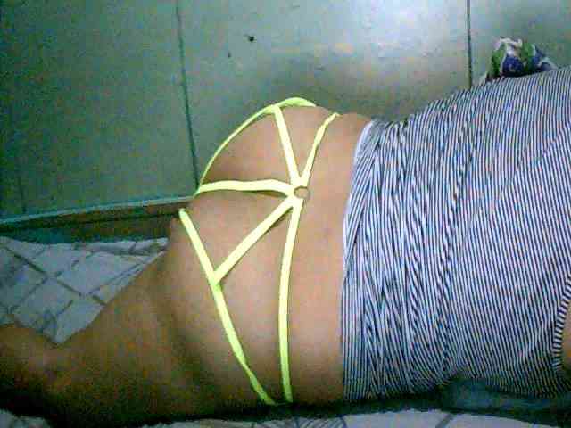 Sizzlinghotpussy webcam