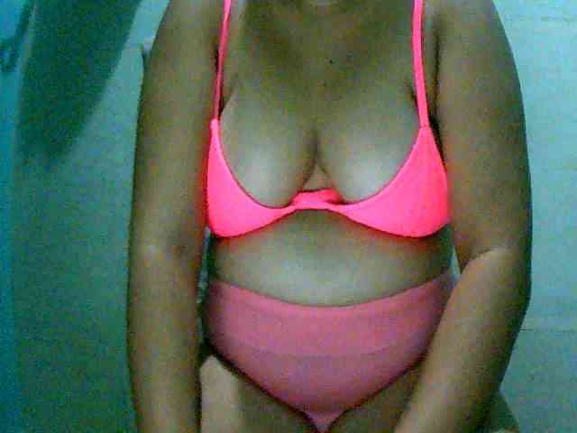 Sizzlinghotpussy webcam