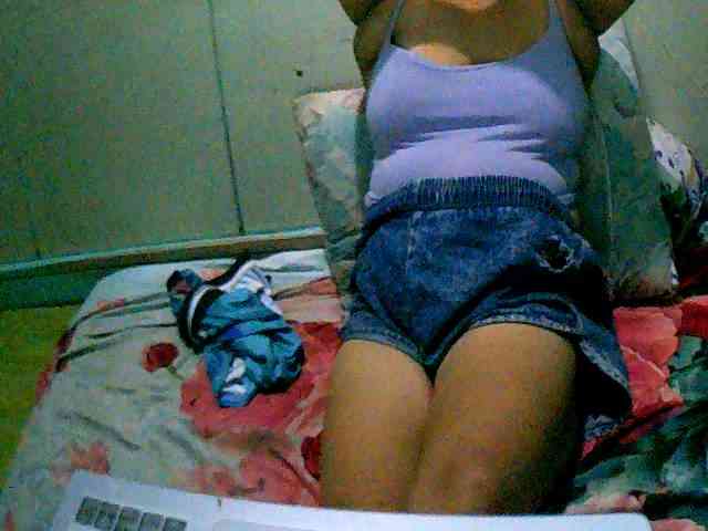 Sizzlinghotpussy webcam