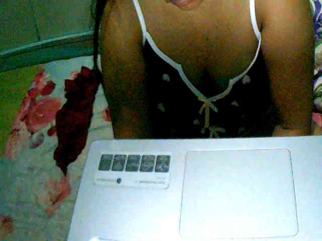 Sizzlinghotpussy webcam