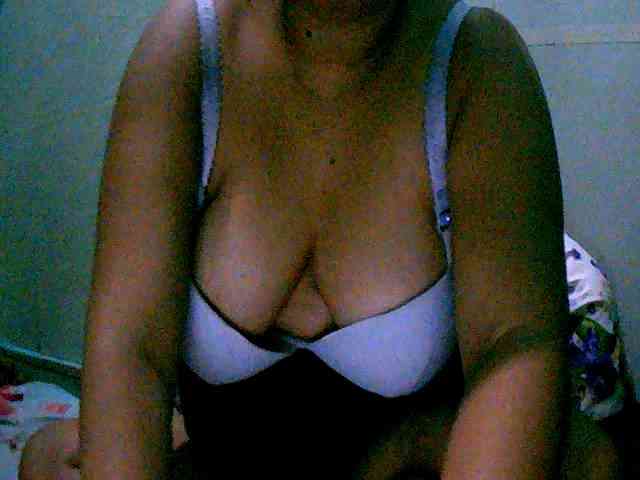 Sizzlinghotpussy webcam