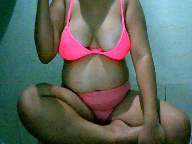 Sizzlinghotpussy webcam