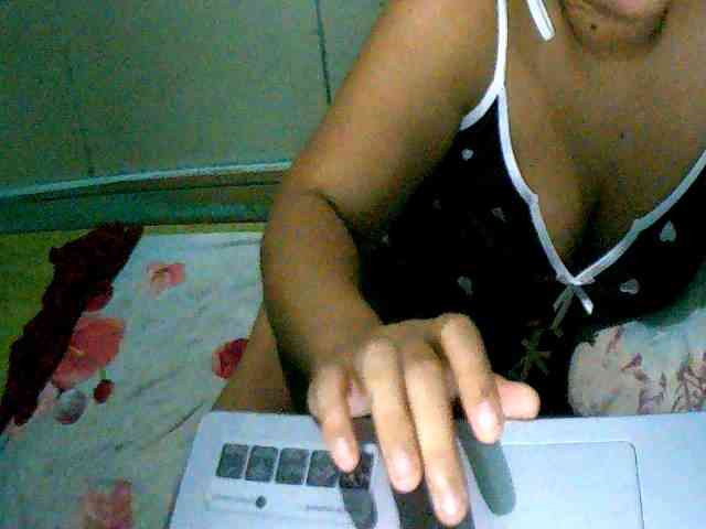 Sizzlinghotpussy webcam