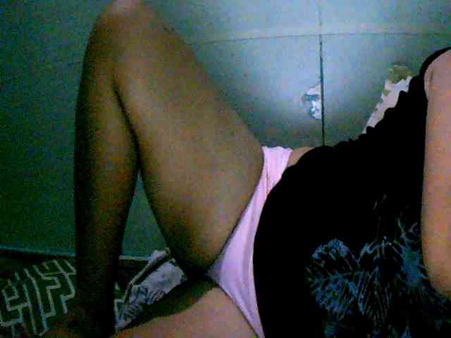 Sizzlinghotpussy webcam