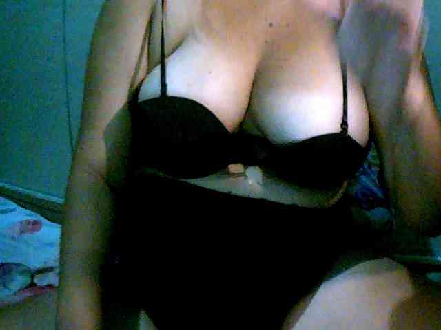 Sizzlinghotpussy webcam