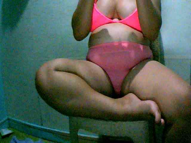 Sizzlinghotpussy webcam