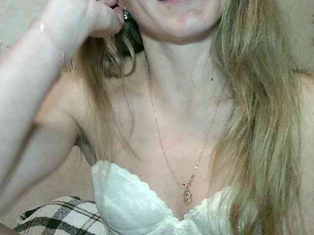 RoxyFox18x44 webcam