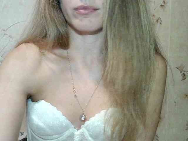 RoxyFox18x44 webcam