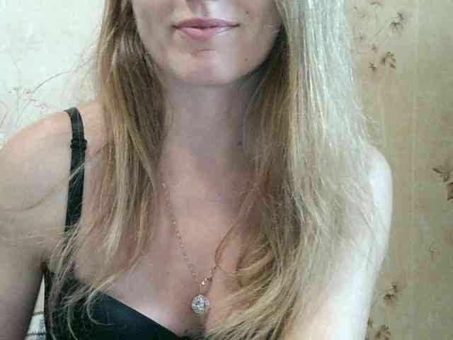 RoxyFox18x44 webcam