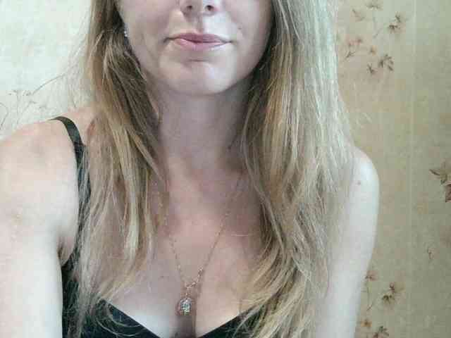 RoxyFox18x44 webcam