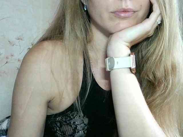 RoxyFox18x44 webcam
