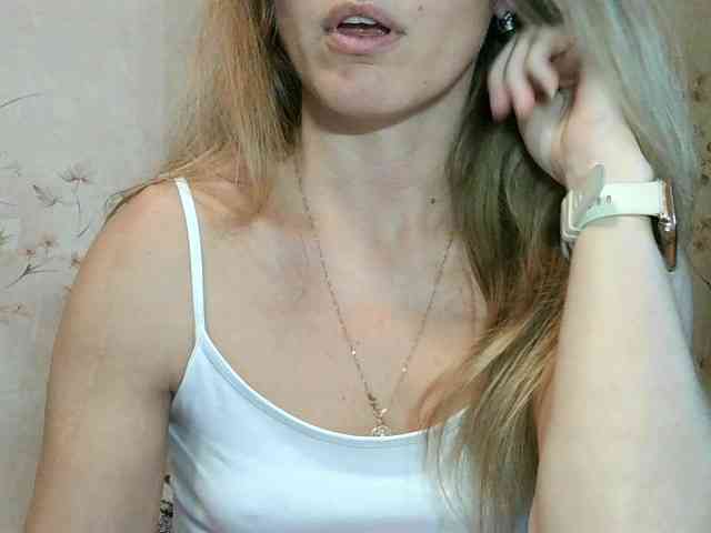 RoxyFox18x44 webcam