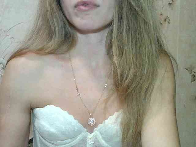 RoxyFox18x44 webcam