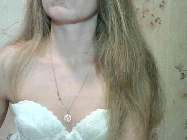 RoxyFox18x44 webcam