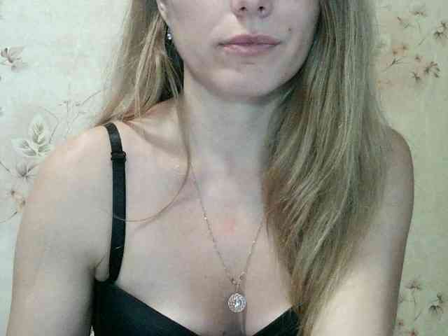 RoxyFox18x44 webcam