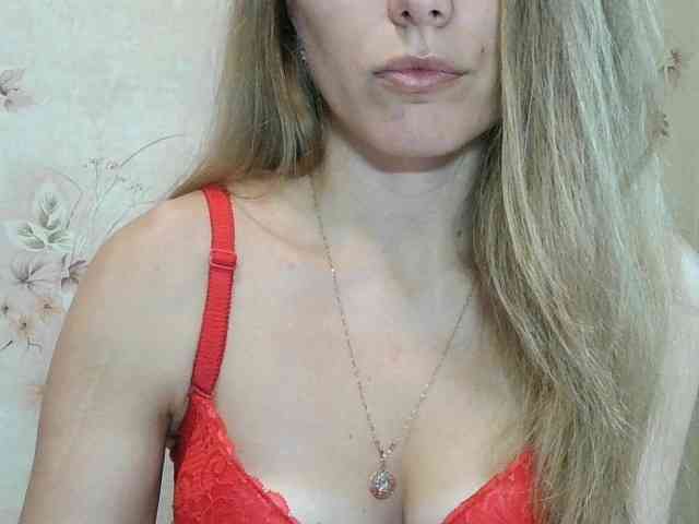RoxyFox18x44 webcam