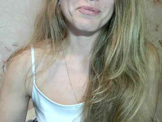RoxyFox18x44 webcam