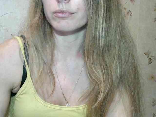 RoxyFox18x44 webcam