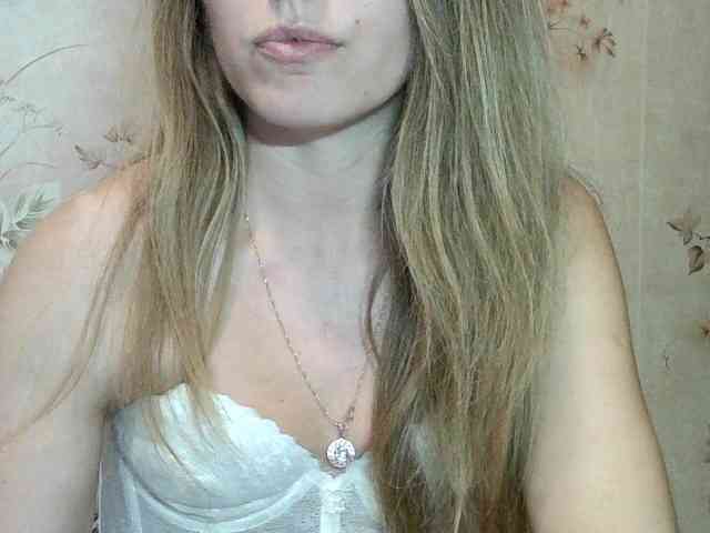 RoxyFox18x44 webcam