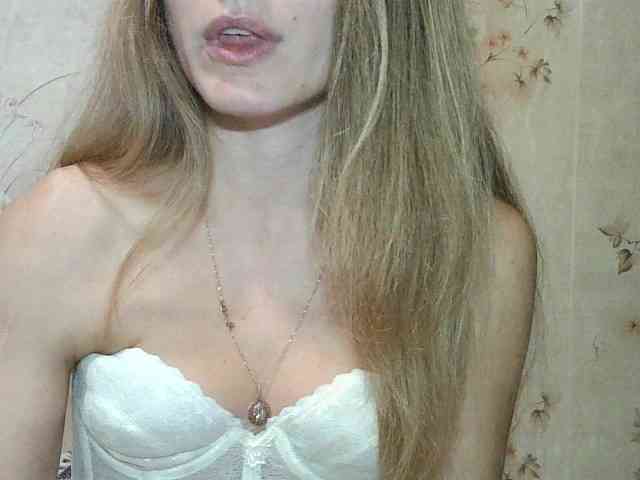 RoxyFox18x44 webcam