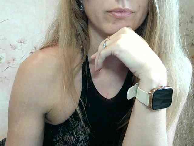 RoxyFox18x44 webcam