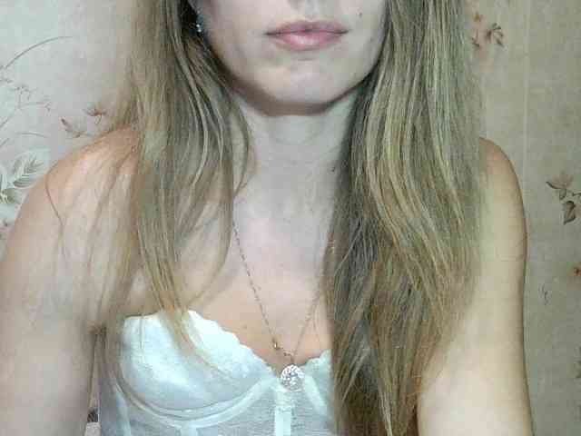RoxyFox18x44 webcam