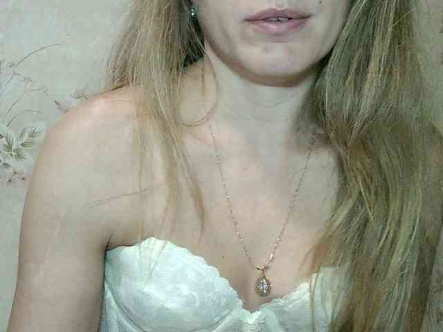 RoxyFox18x44 webcam
