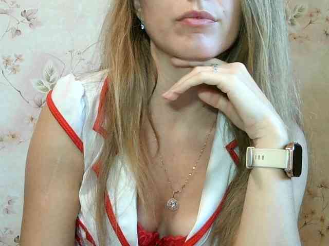 RoxyFox18x44 webcam