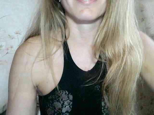 RoxyFox18x44 webcam