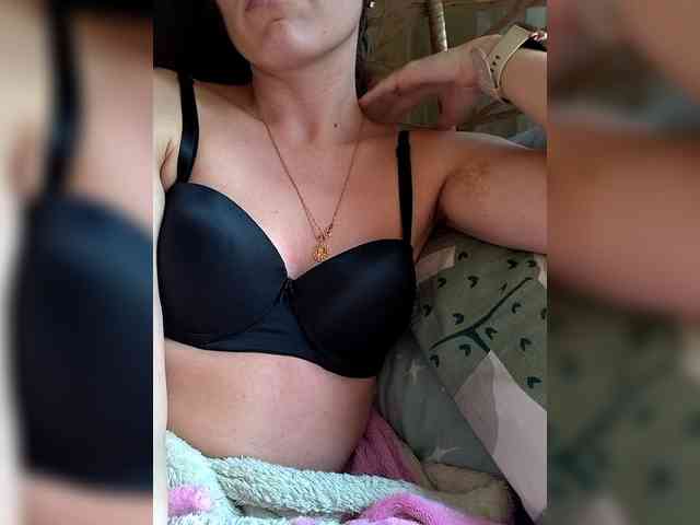 RoxyFox18x44 webcam