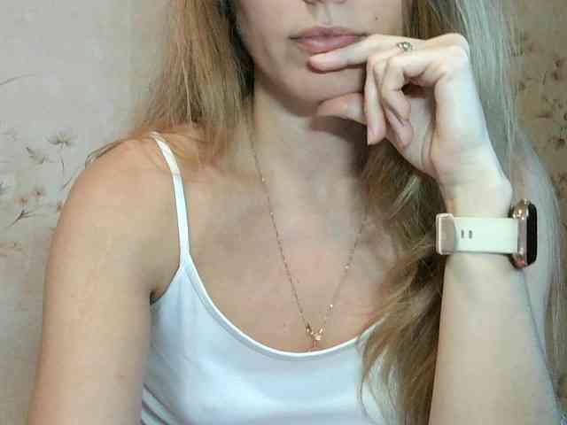 RoxyFox18x44 webcam