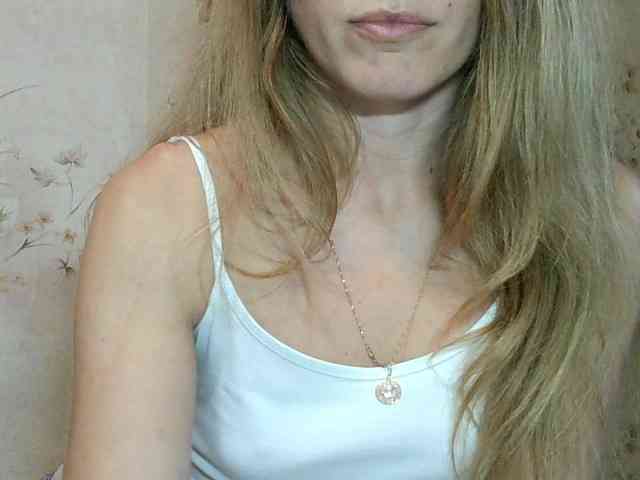 RoxyFox18x44 webcam