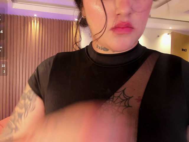 Vero Diaz (VeroDiaz)