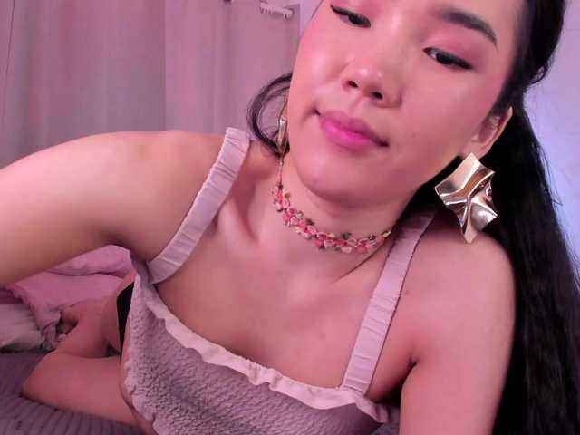 Divine-Madness's BongaCams show and profile