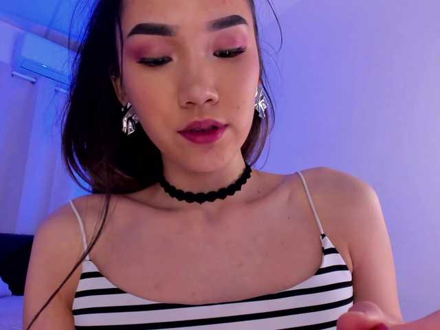 Divine-Madness's BongaCams show and profile