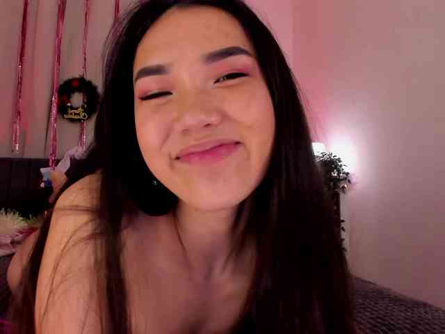 Divine-Madness webcam