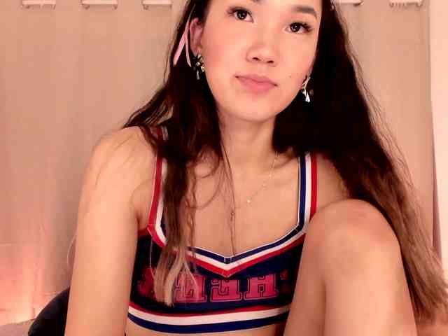 Divine-Madness webcam