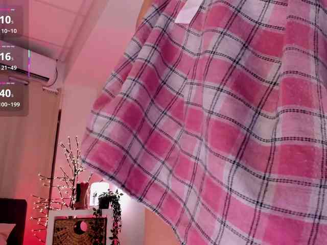 Divine-Madness webcam