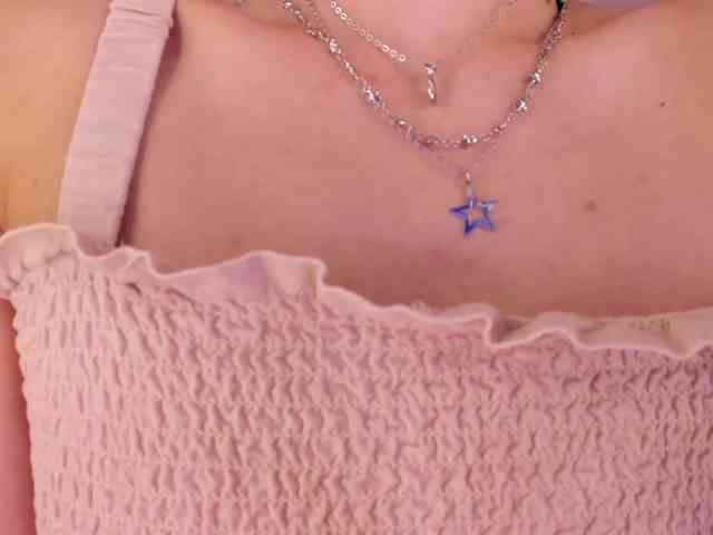 Divine-Madness webcam