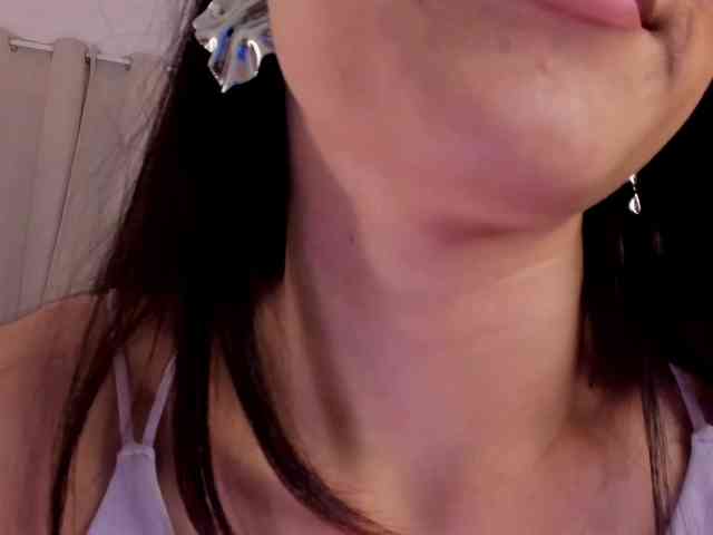 Divine-Madness webcam