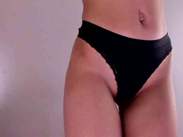 Divine-Madness webcam