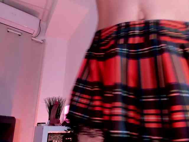 Divine-Madness webcam