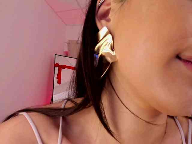 Divine-Madness webcam