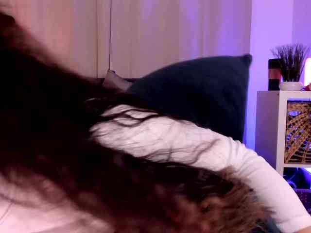 Divine-Madness bongacams