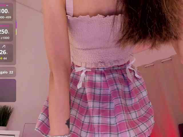 Divine-Madness webcam