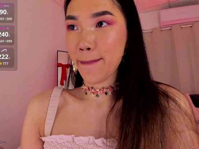 Divine-Madness webcam