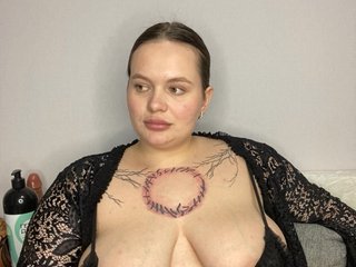 Divine-1 Porn Show